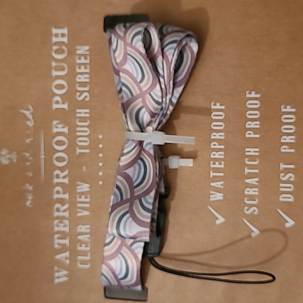 💧Waterproof Pouch - Picture 5 of 8